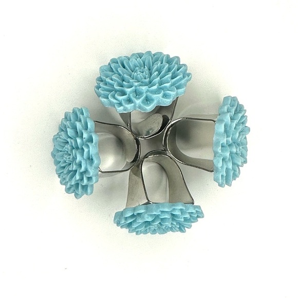 LOT OF 4 Light Blue Flower Rings Bundle - Adjustable - Picture 3 of 8